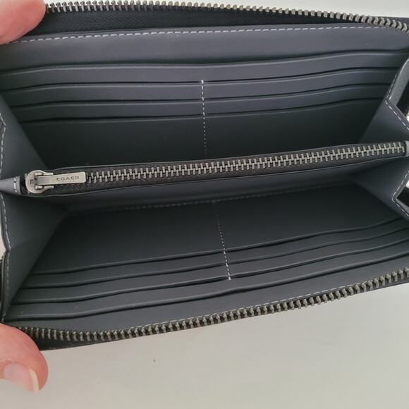 Coach Leather Wallet Ski Slopes Industrial Gray Zip Around Large Winter Limited - Picture 4 of 11